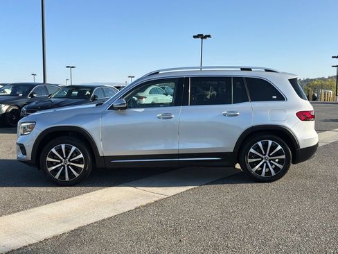 Used 2022 Mercedes-Benz GLB 250 image 12