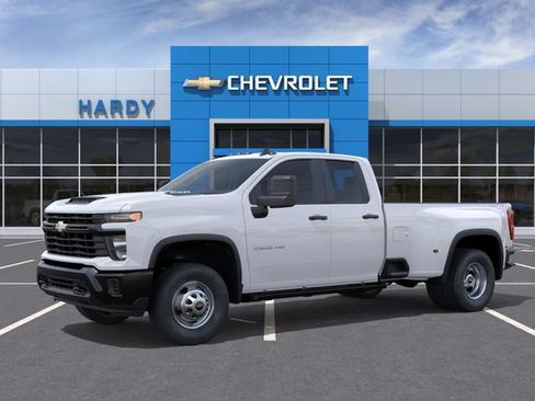 New 2026 Chevrolet Silverado 3500 W/T AWD/4WD image 2