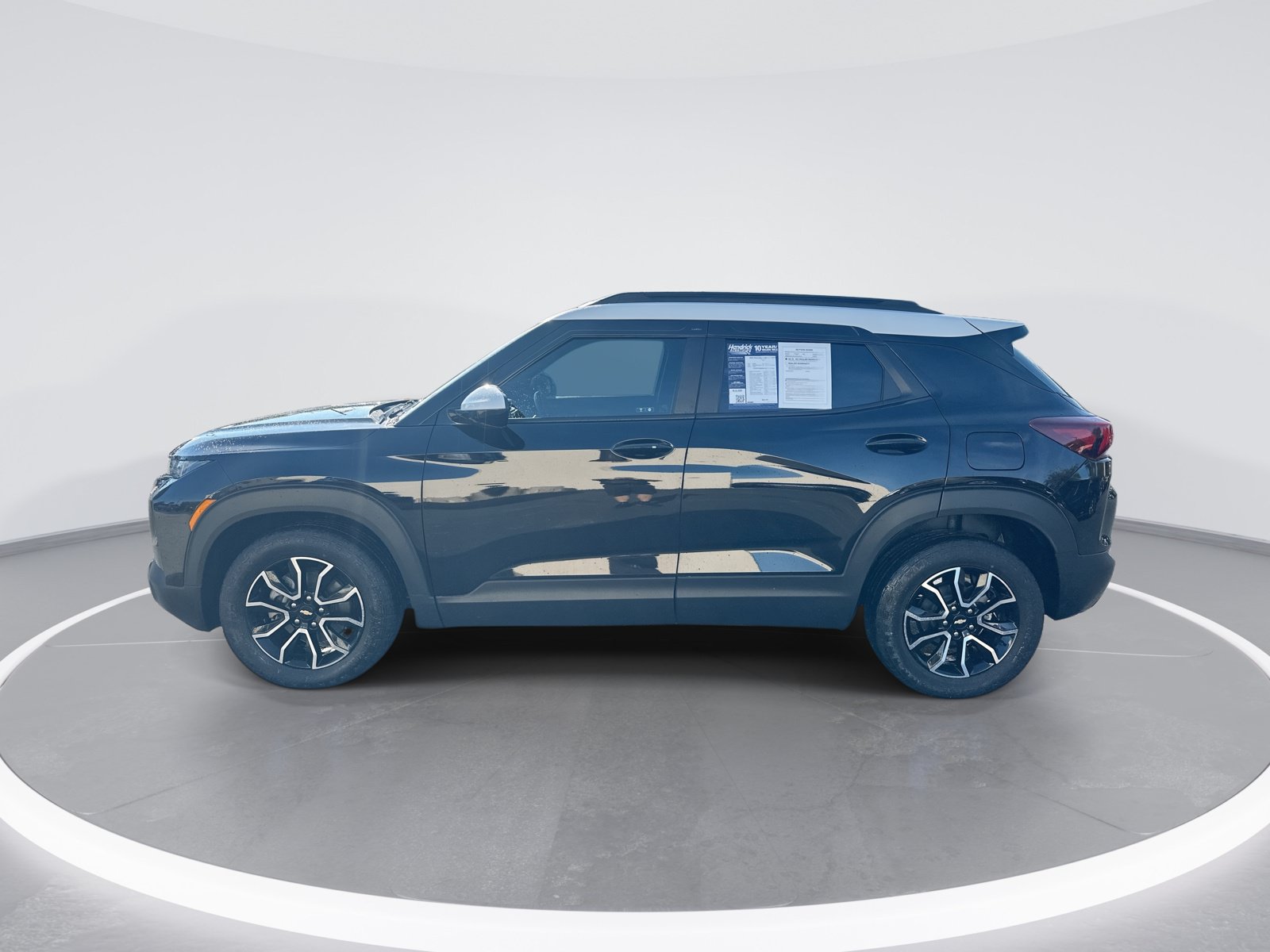 Used 2023 Chevrolet TrailBlazer ACTIV w/ Convenience Package FWD image 6