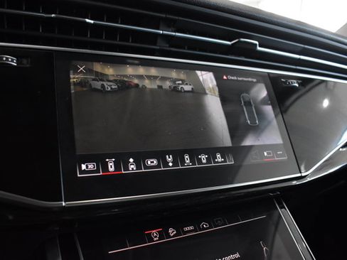 Used 2023 Audi Q7 2.0T Premium image 20