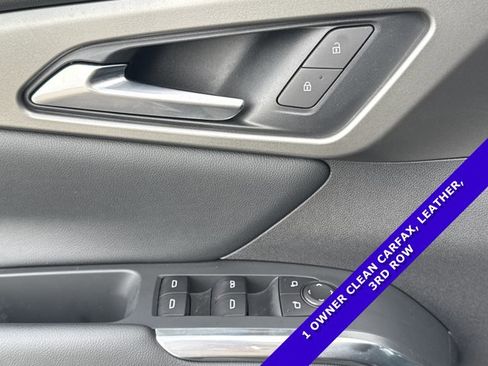 Used 2025 Chevrolet Traverse LT w/ Sun and Wheel Package image 20