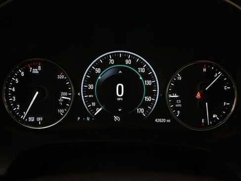 Used 2017 Buick LaCrosse Essence w/ Dynamic Driver Package FWD image 9
