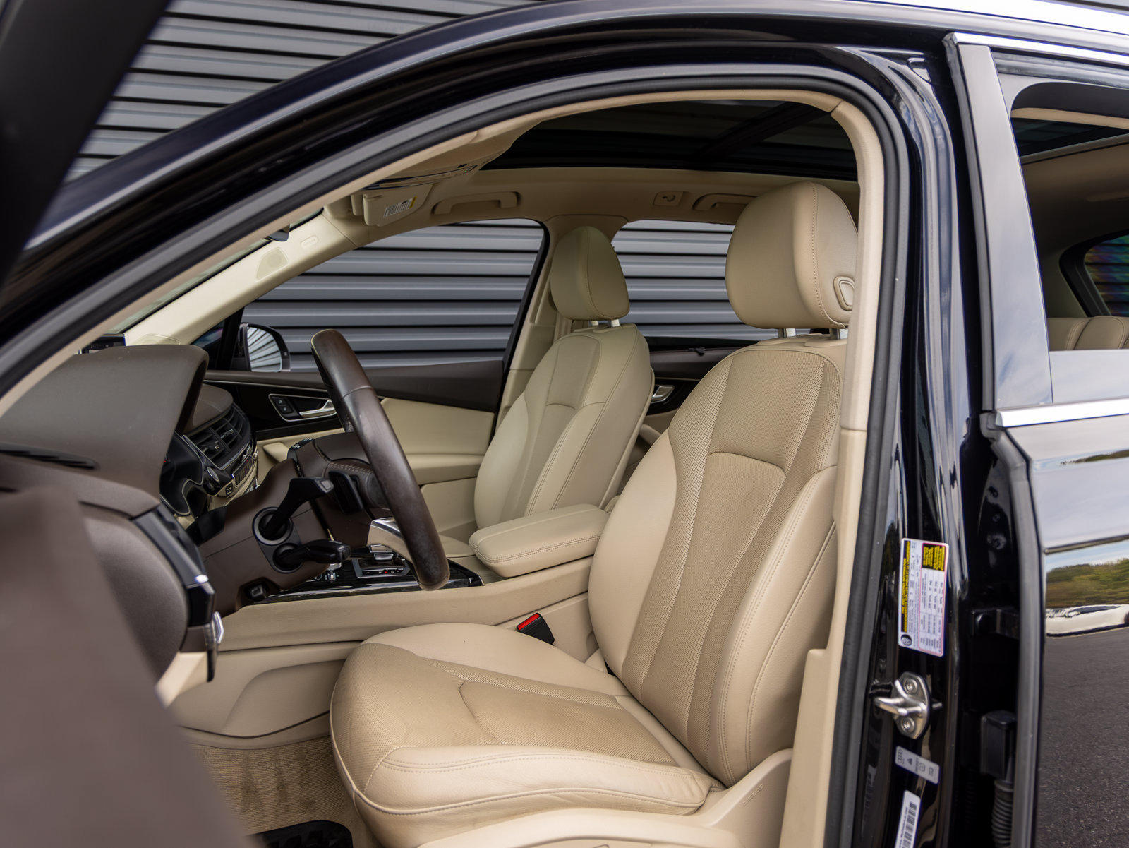 Used 2019 Audi Q7 3.0T Premium Plus w/ Premium Plus Package AWD/4WD image 23