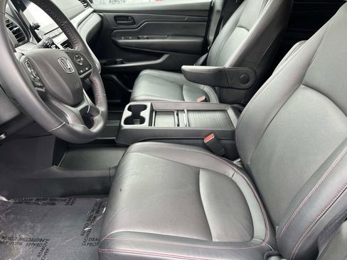 Used 2023 Honda Odyssey Sport image 29