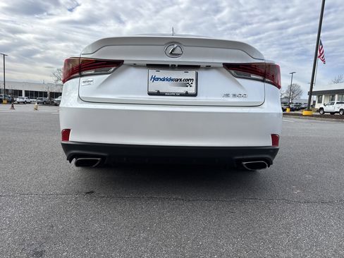 Used 2020 Lexus IS 300 image 9