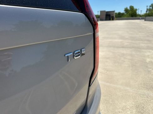 Certified 2025 Volvo XC90 T8 Ultra AWD/4WD image 40