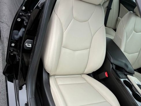 Used 2022 Cadillac CT4 Luxury w/ Sun And Sound Package image 16