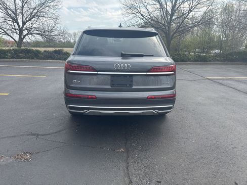Used 2023 Audi Q7 2.0T Premium w/ Convenience Package image 6