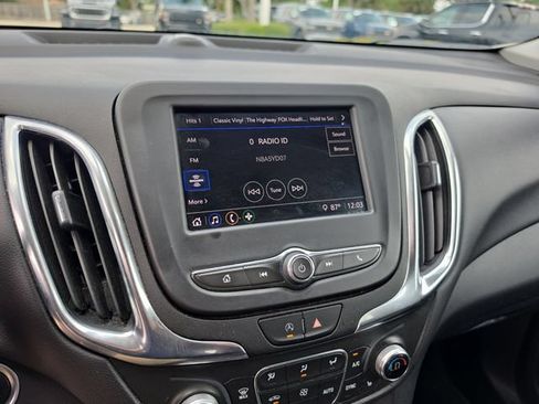 Used 2022 Chevrolet Equinox LT FWD image 26