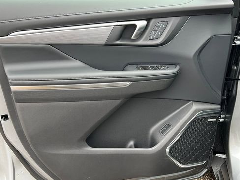 New 2026 Buick Enclave Preferred w/ Power Package image 14