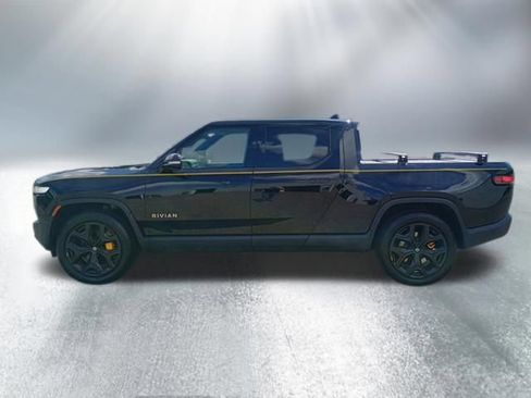 Used 2022 Rivian R1T Adventure AWD/4WD image 2