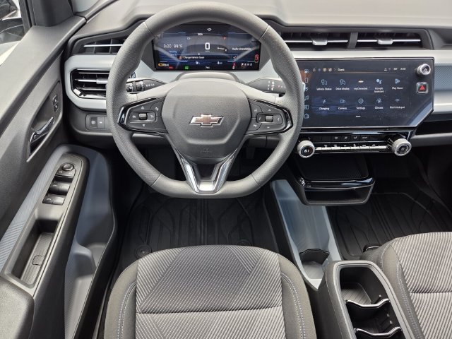 New 2027 Chevrolet Bolt LT w/ LPO, All-Weather Package FWD image 10