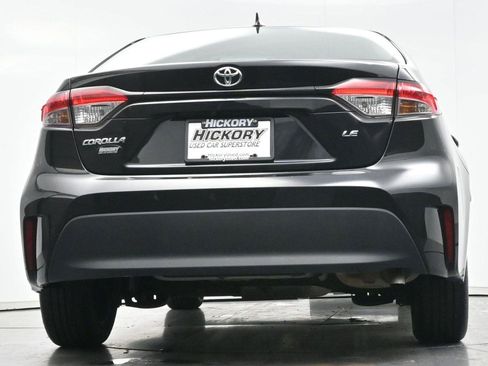Used 2023 Toyota Corolla LE FWD image 47
