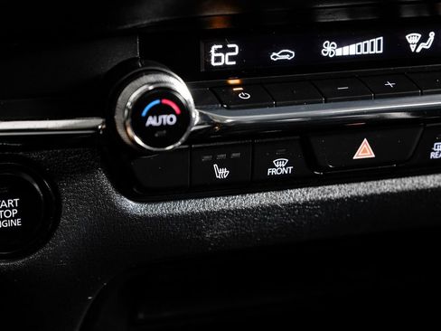 Used 2021 MAZDA CX-30 FWD 2.5 S w/ Premium Package image 19