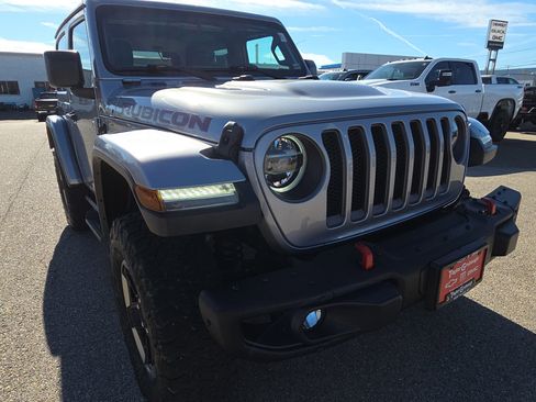 Used 2018 Jeep Wrangler Rubicon w/ Steel Bumper Group image 11