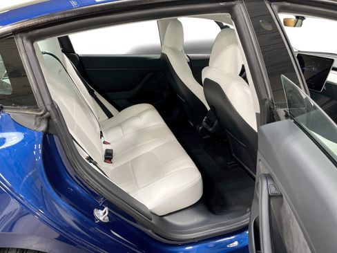 Certified 2023 Tesla Model 3 Long Range AWD/4WD image 11