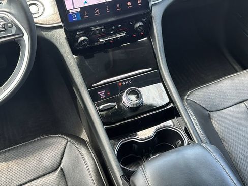 Used 2023 Jeep Grand Cherokee L Limited w/ Luxury Tech Group II AWD/4WD image 22