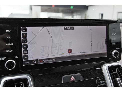Certified 2022 Kia Sorento SX FWD image 29