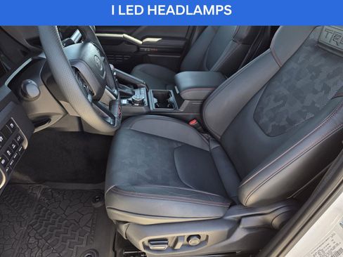 Used 2025 Toyota Tacoma TRD Pro image 15