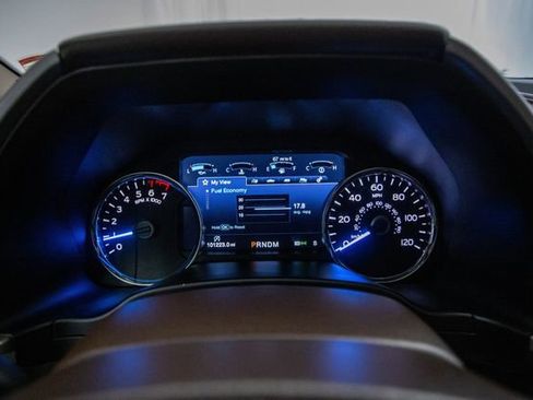 Used 2019 Ford F150 Lariat w/ Equipment Group 502A Luxury image 8