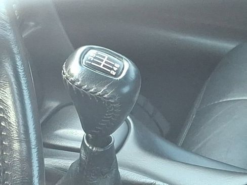 Used 2000 Chevrolet Corvette Coupe w/ Lighting Pkg RWD image 4