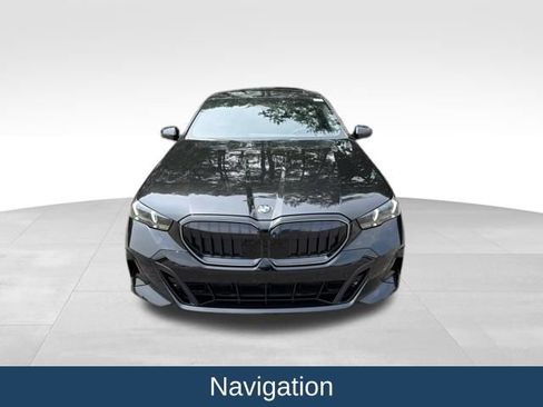 Used 2025 BMW 540i xDrive w/ M Sport Package AWD/4WD image 3