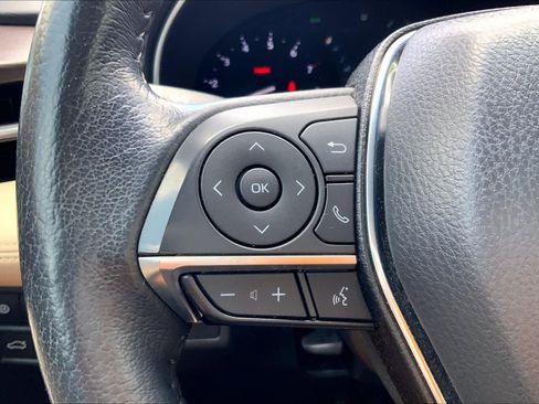 Used 2019 Toyota Avalon XLE w/ Moonroof Package FWD image 24