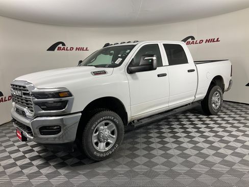 New 2026 RAM 2500 Tradesman image 2