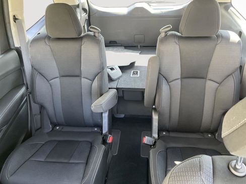 Used 2025 Subaru Ascent Premium image 22
