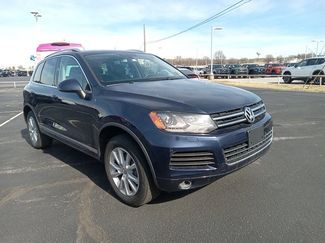 Used 2014 Volkswagen Touareg VR6 video 1