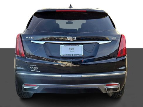 Used 2021 Cadillac XT5 Premium Luxury image 5