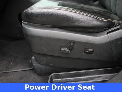 Used 2016 Dodge Grand Caravan SXT image 4