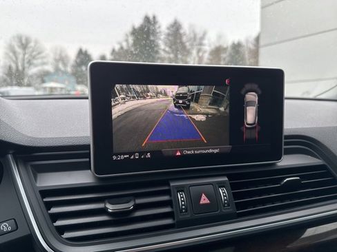 Used 2018 Audi Q5 2.0T Premium Plus w/ Premium Plus Package image 31