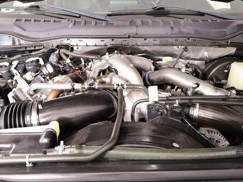 Used 2022 Ford F250 Lariat w/ Lariat Value Package image 20