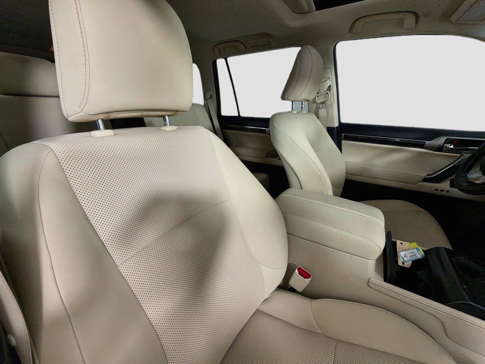 Used 2023 Lexus GX 460 Premium AWD/4WD image 28