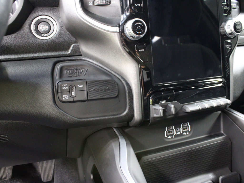 Used 2024 RAM 2500 Big Horn w/ Night Edition AWD/4WD image 57