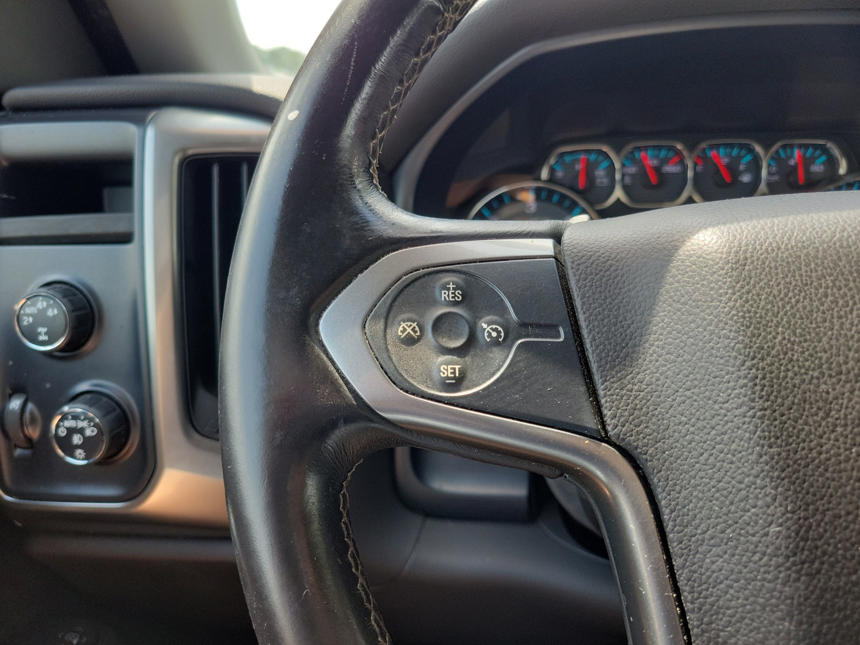 Used 2015 Chevrolet Silverado 1500 LT w/ All Star Edition AWD/4WD image 21