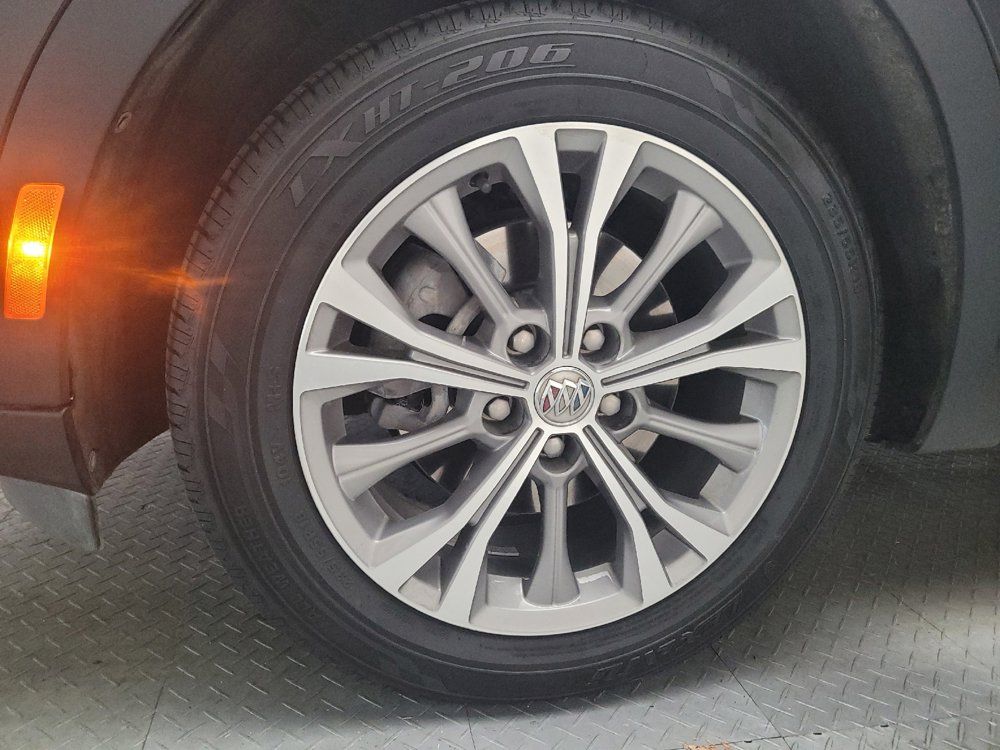 Used 2022 Buick Envision Preferred FWD image 31