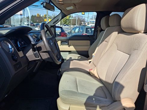 Used 2013 Ford F150 XLT w/ XLT Chrome Pkg image 14