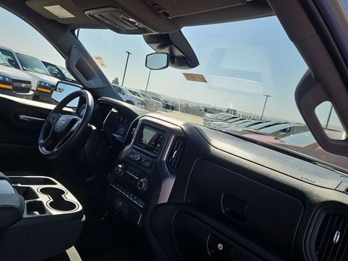 Used 2025 Chevrolet Silverado 1500 Custom RWD image 28