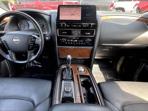 Used 2024 Nissan Armada SL AWD/4WD image 9