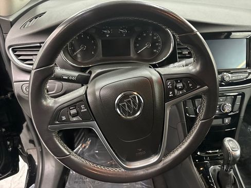 Used 2022 Buick Encore Preferred image 14