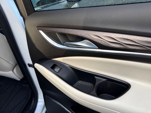 Used 2022 Buick Enclave Avenir image 42