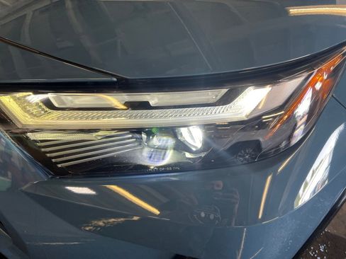 Used 2023 Toyota RAV4 SE image 30