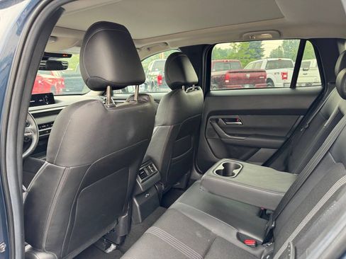 Used 2025 MAZDA CX-50 AWD 2.5 S w/ Premium Package image 13