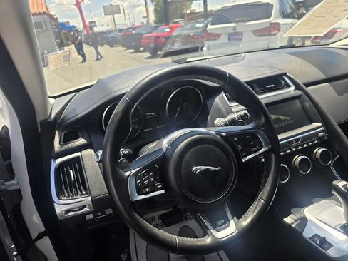 Used 2020 Jaguar E-PACE AWD/4WD image 31