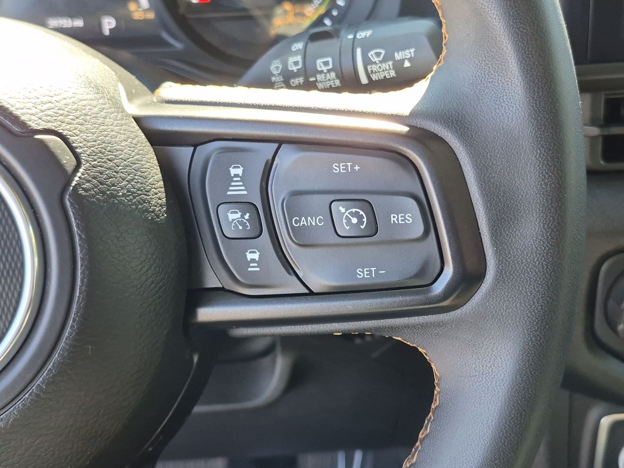 Used 2024 Jeep Wrangler Unlimited AWD/4WD image 18