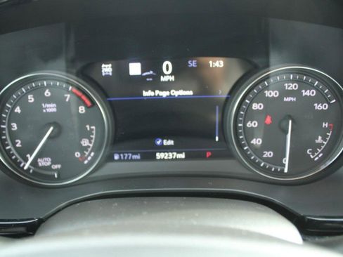 Used 2023 Cadillac XT6 Premium Luxury w/ Technology Package image 19