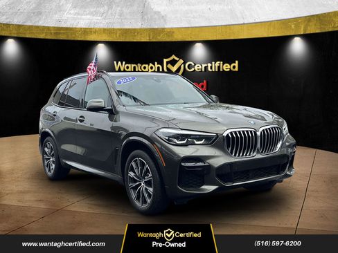 Used 2022 BMW X5 xDrive40i w/ M Sport Package image 1
