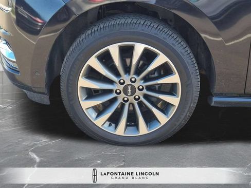 Certified 2020 Lincoln Navigator L Reserve w/ Luxury Package AWD/4WD image 36